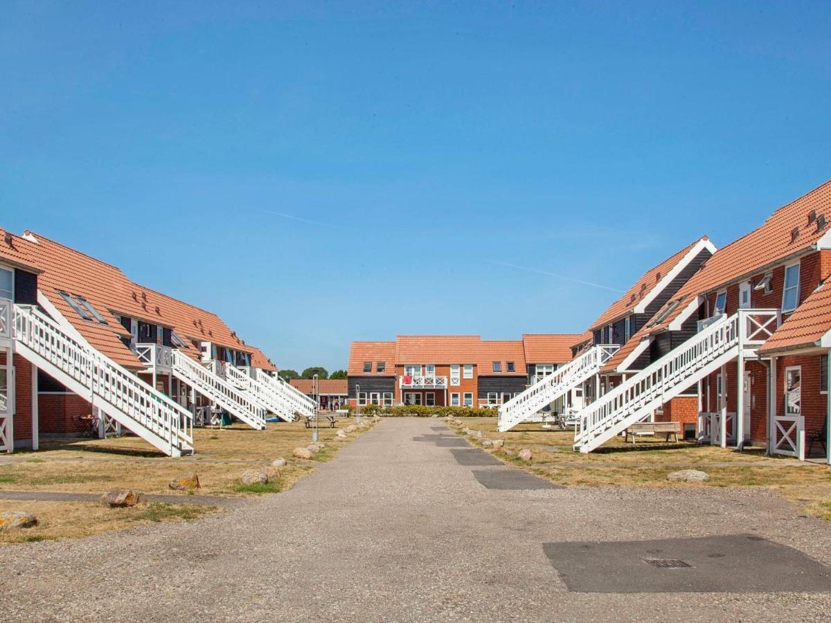6 Person Holiday Home On A Holiday Park In Борре Экстерьер фото